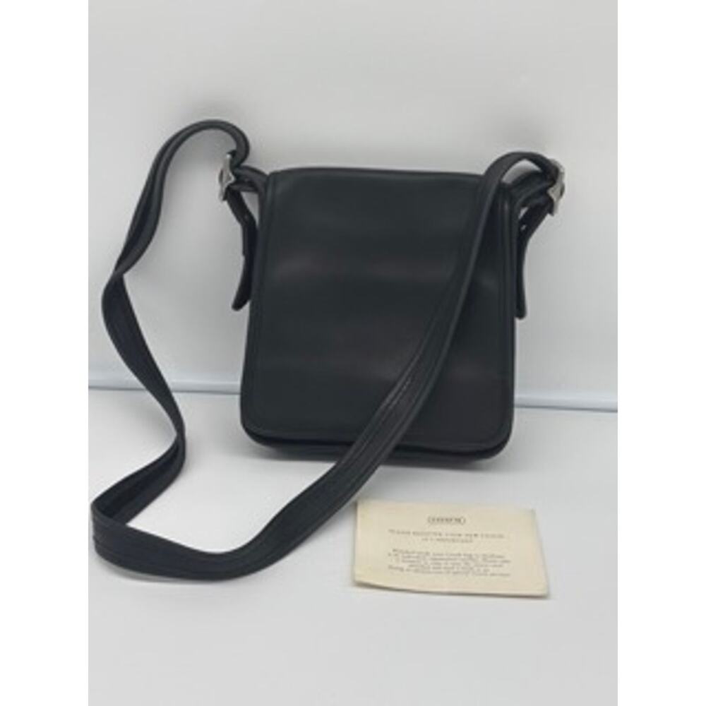 Authentic Vintage Old Coach Vintage Legacy Studio Flap crossbody 9145 Made in DR